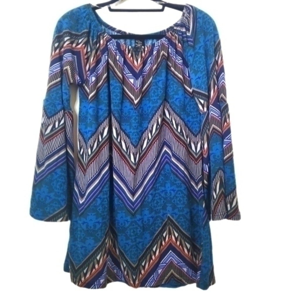 WinWin NWT Women's Blue Chevron Bell Sleeve Tunic Top In‎ Stretch Knit
